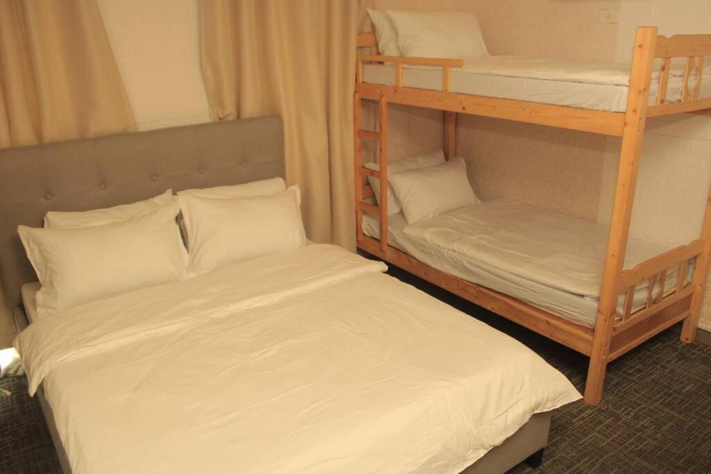 A2J Luxury 1Br Balcony Suite Near Venice Mall Bgc Manila Eksteriør billede