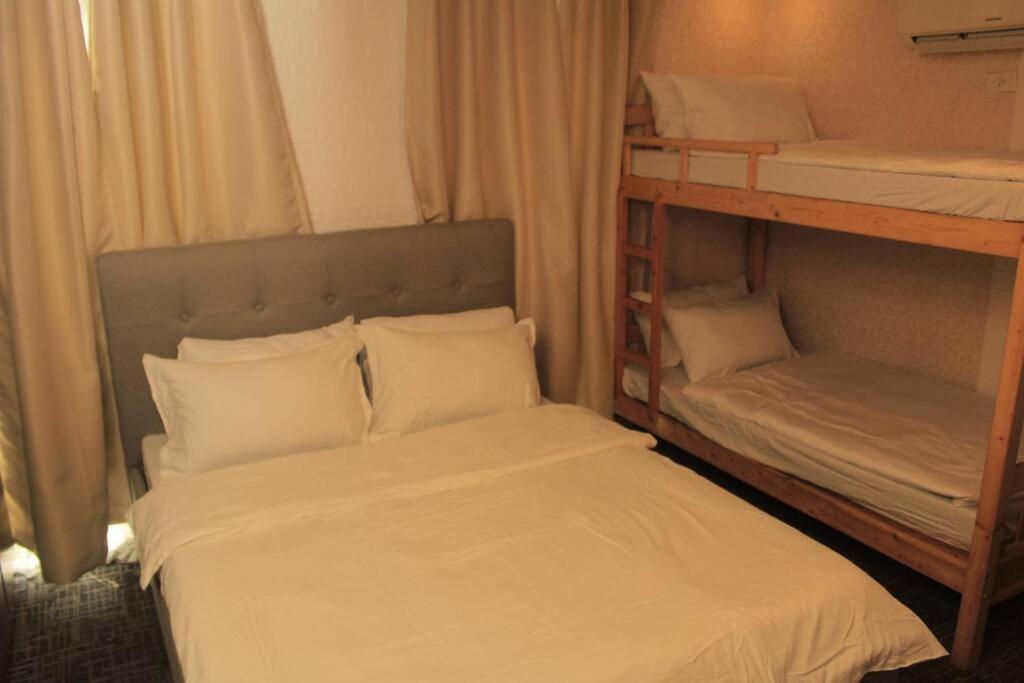 A2J Luxury 1Br Balcony Suite Near Venice Mall Bgc Manila Eksteriør billede