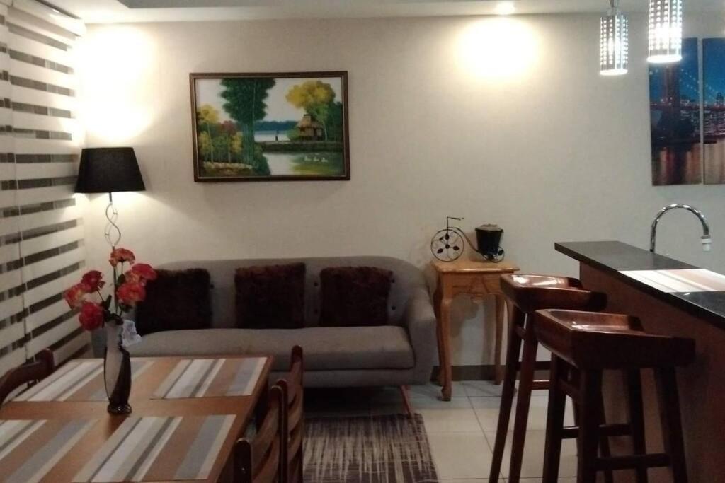 A2J Luxury 1Br Balcony Suite Near Venice Mall Bgc Manila Eksteriør billede