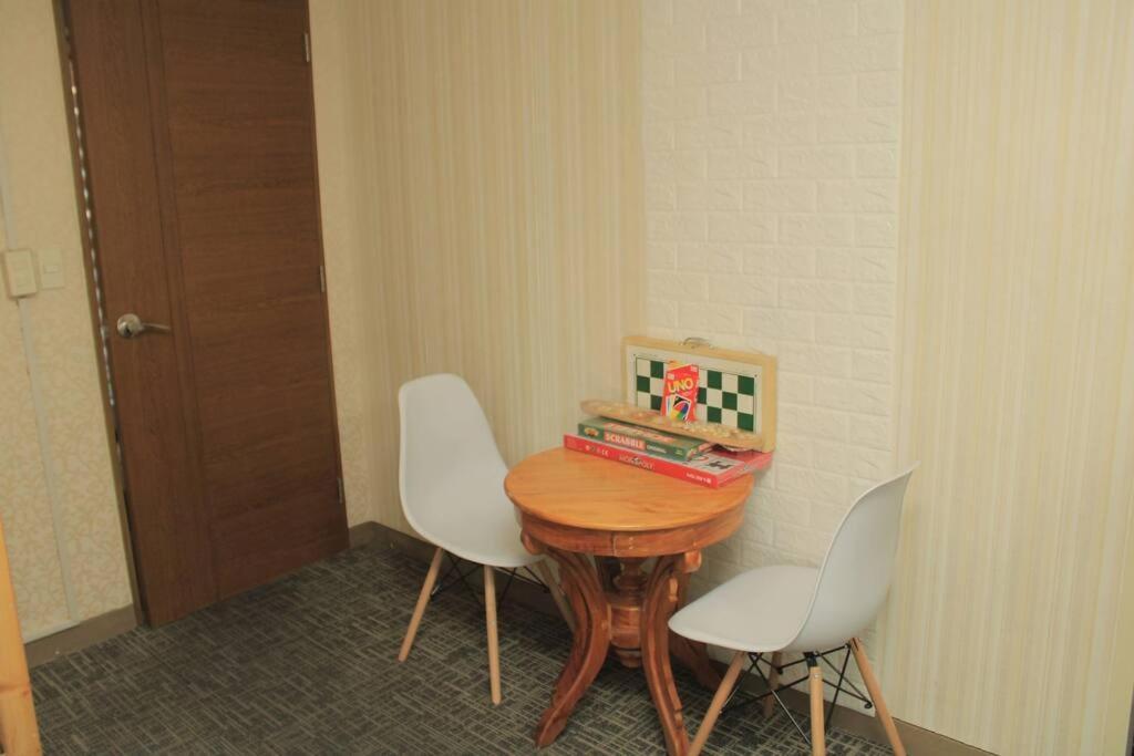 A2J Luxury 1Br Balcony Suite Near Venice Mall Bgc Manila Eksteriør billede