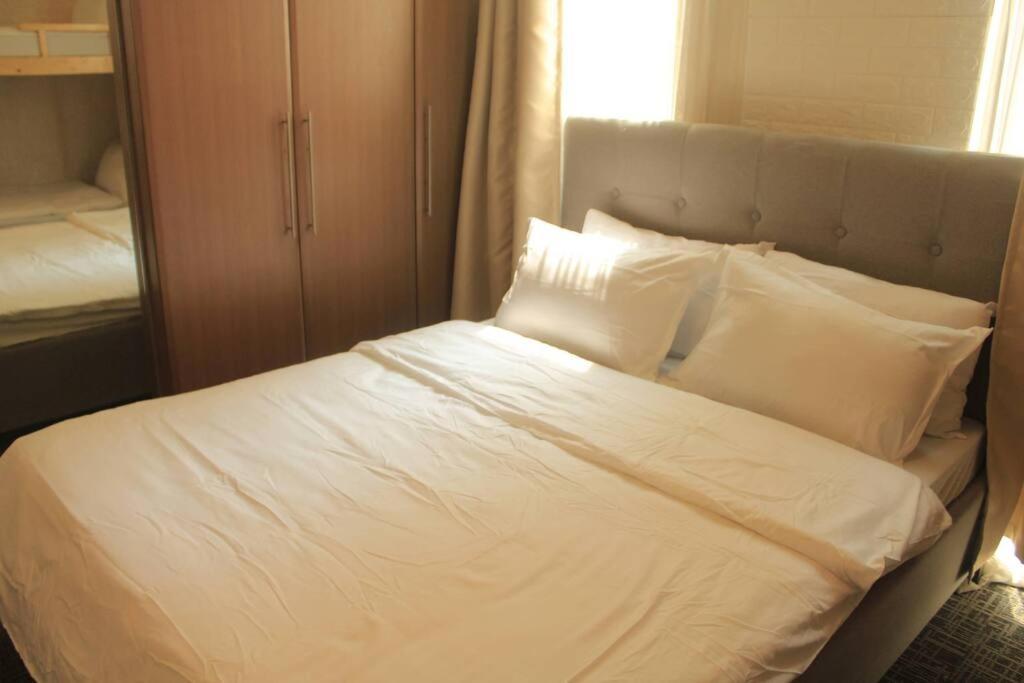 A2J Luxury 1Br Balcony Suite Near Venice Mall Bgc Manila Eksteriør billede